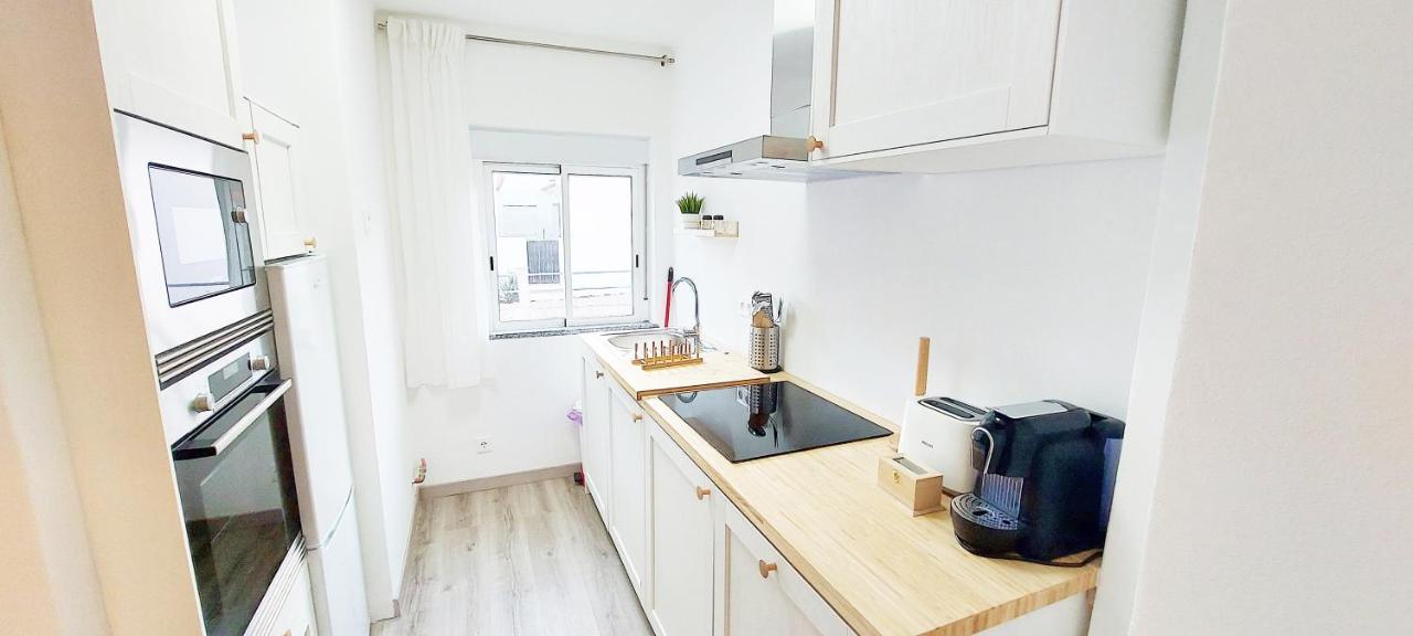 Caroline'S Apartment Vila do Bispo Bagian luar foto